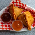 Veg Samosa (2 Pieces)